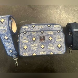 MCM JACQUARD CAMERA BAG